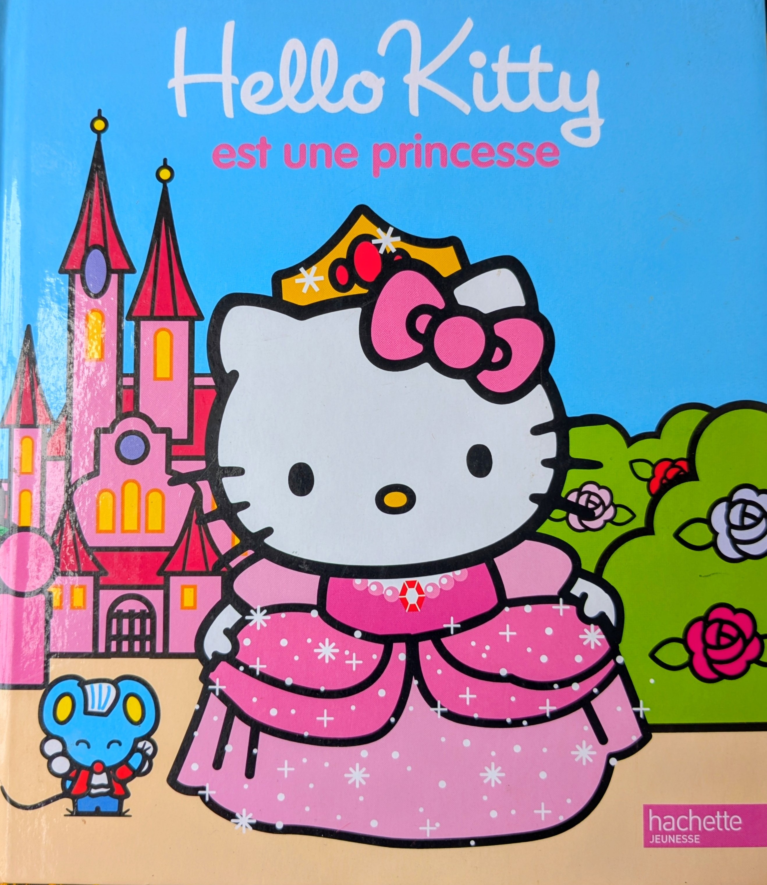 Hello Kitty est une princesse